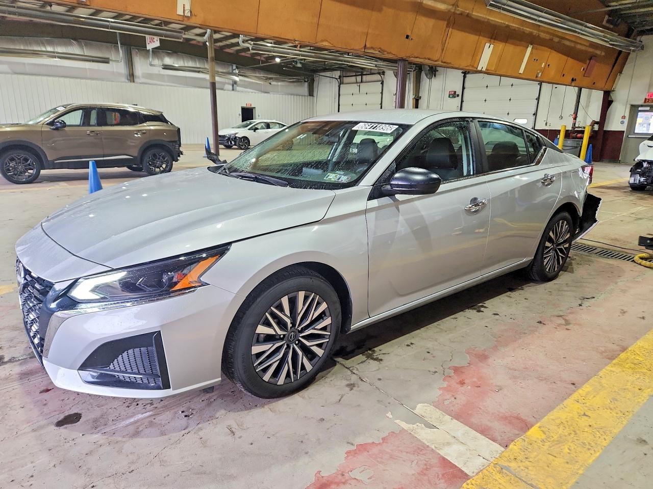 2025 NISSAN ALTIMA SV