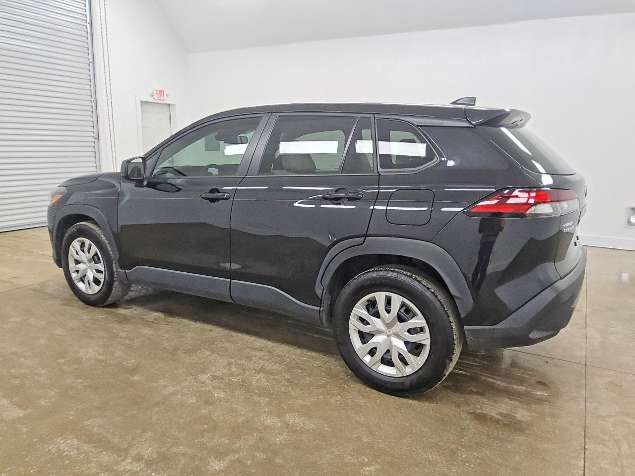 2026 TOYOTA COROLLA CROSS L — снимка 2