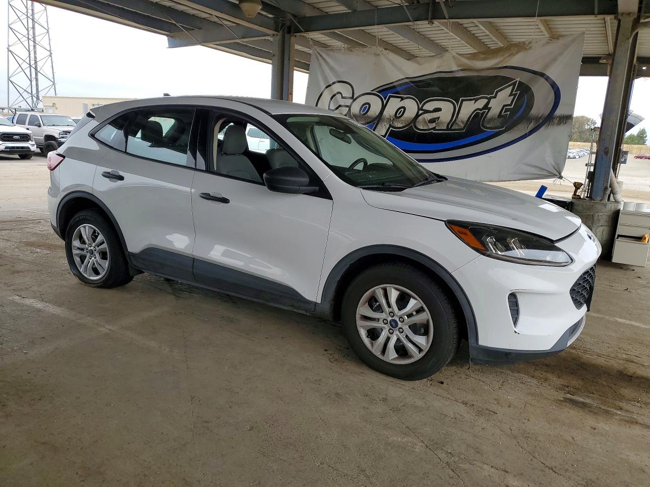 2020 FORD ESCAPE S — снимка 4