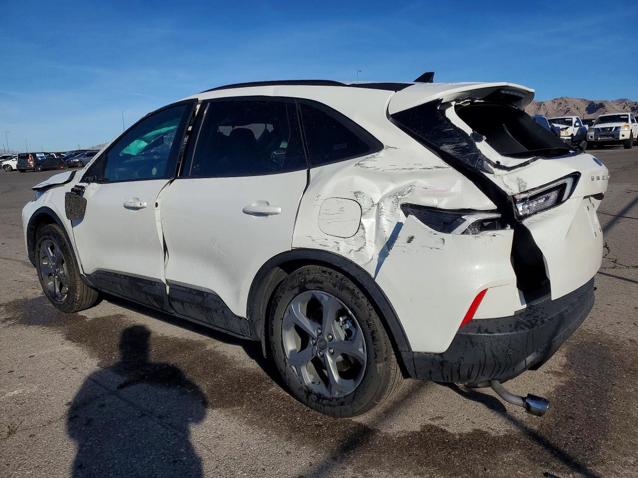 2026 FORD ESCAPE ST LINE — снимка 2