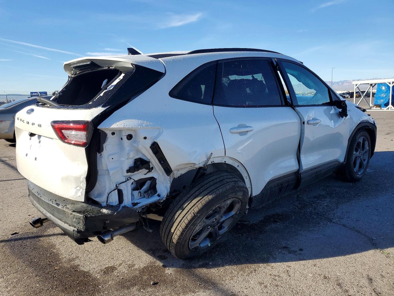 2026 FORD ESCAPE ST LINE — снимка 3