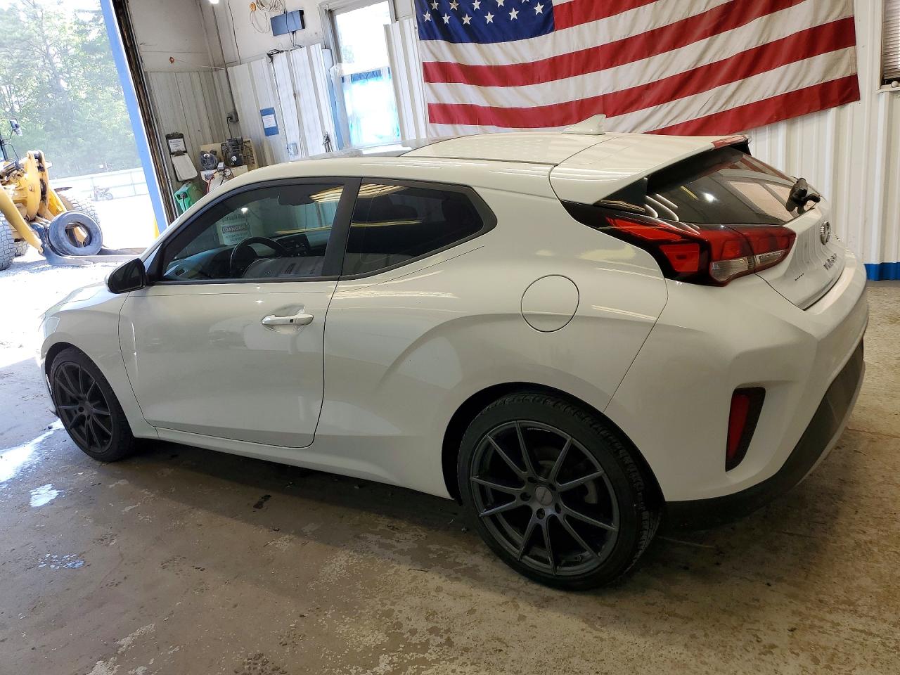 2019 HYUNDAI VELOSTER 2.0L PREMIUM — снимка 2