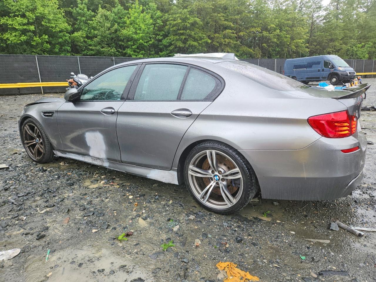 2013 BMW M5 — снимка 2