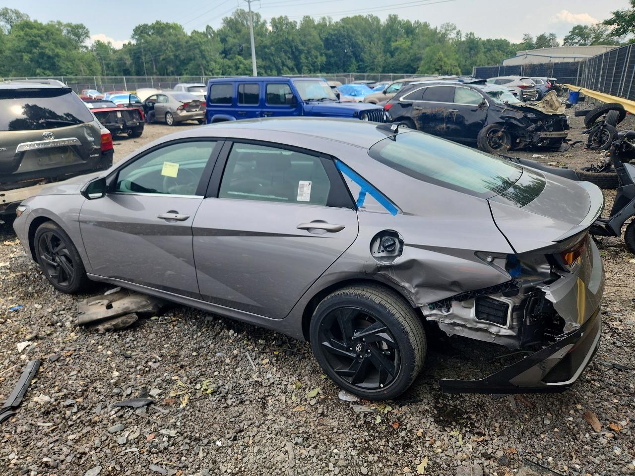 2026 HYUNDAI ELANTRA SEL SPORT PREMIUM — снимка 2