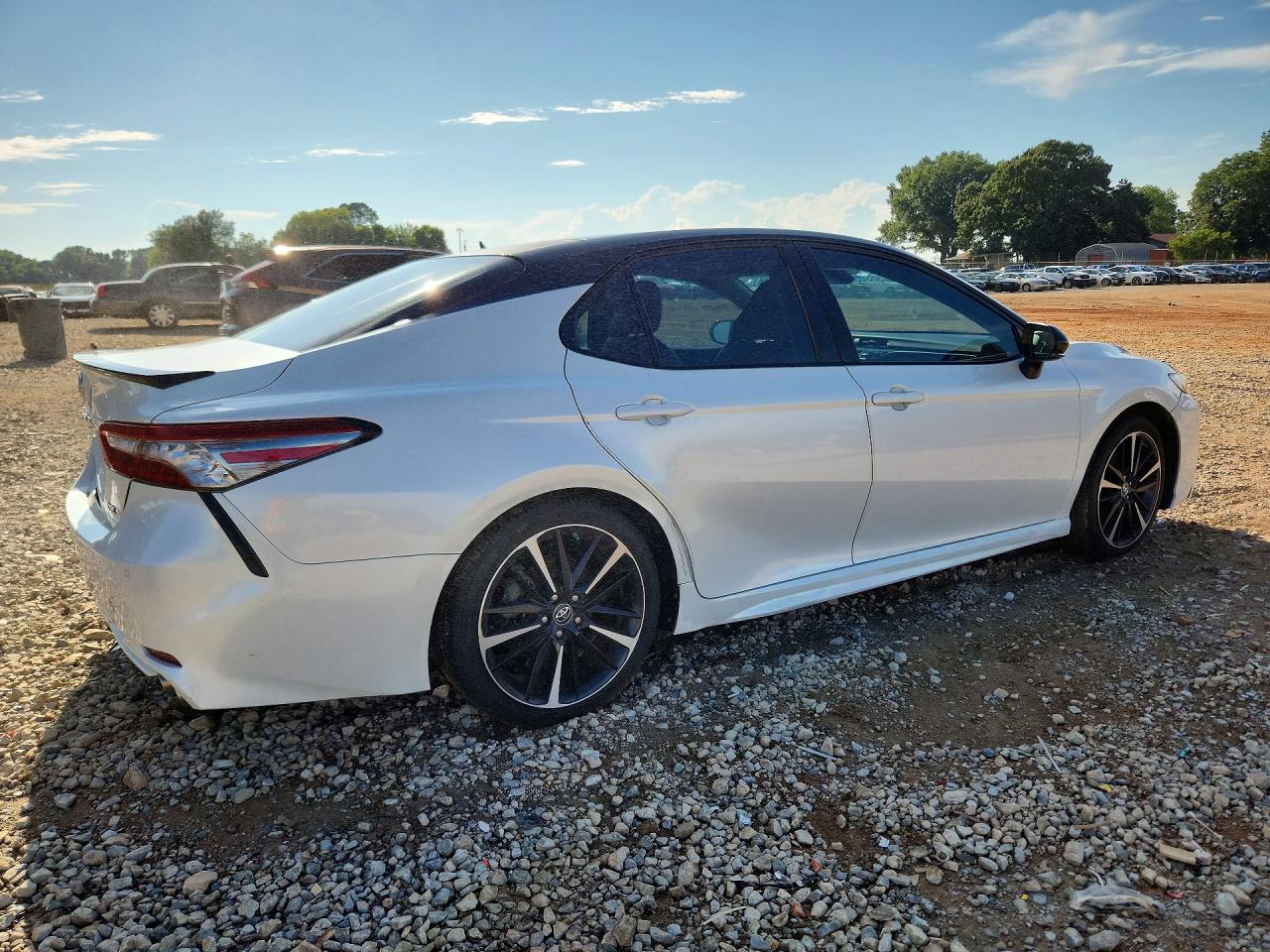 2018 TOYOTA CAMRY XSE — снимка 3