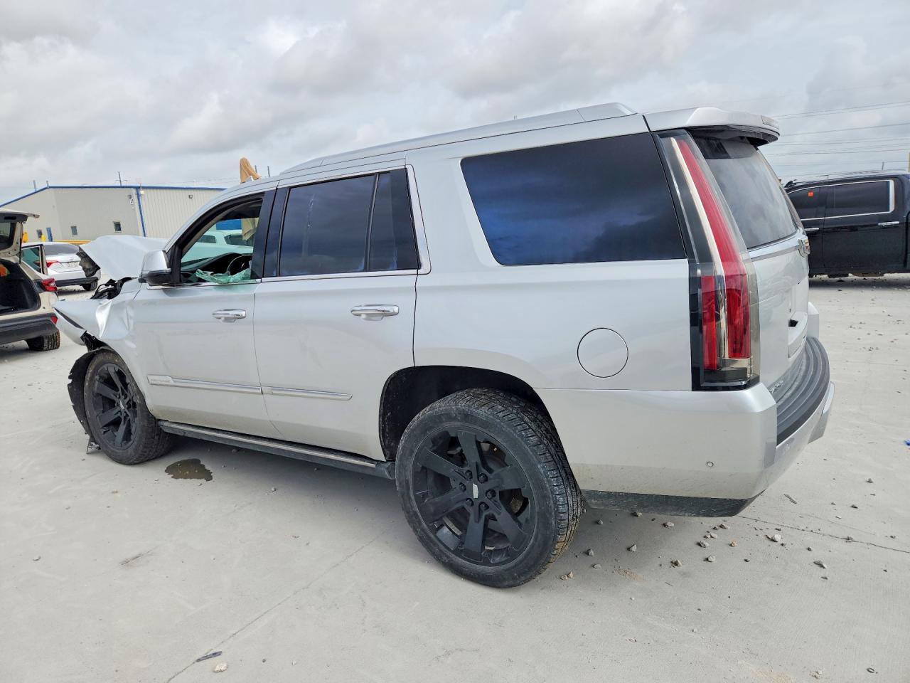 2020 CADILLAC ESCALADE PREMIUM LUXURY — снимка 2
