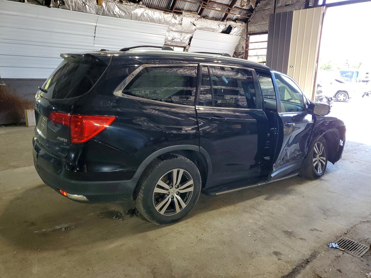 2017 HONDA PILOT EXL — снимка 3