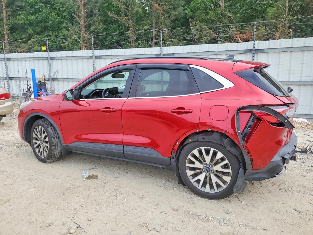 2021 FORD ESCAPE TITANIUM — снимка 2