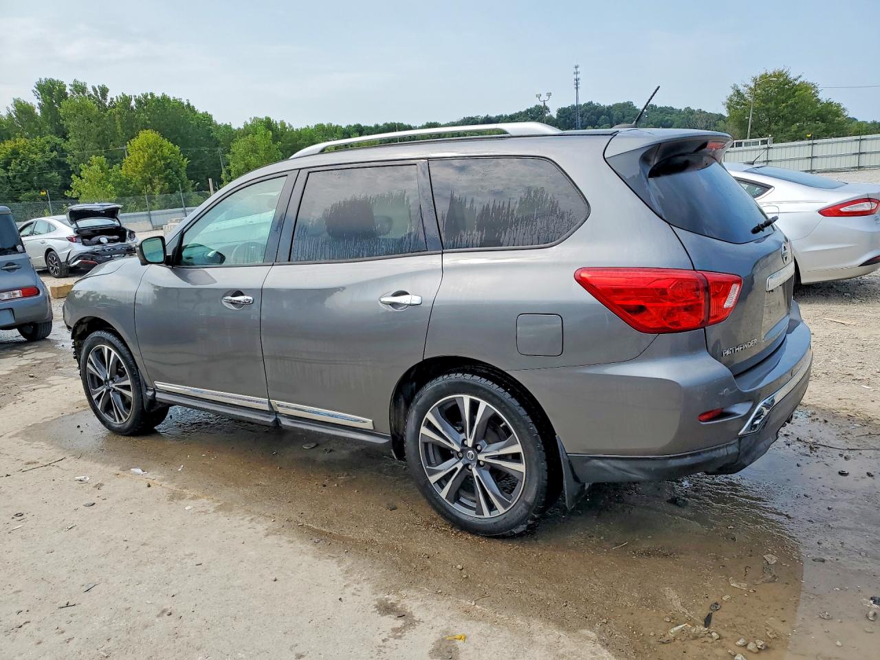 2018 NISSAN PATHFINDER S — снимка 2