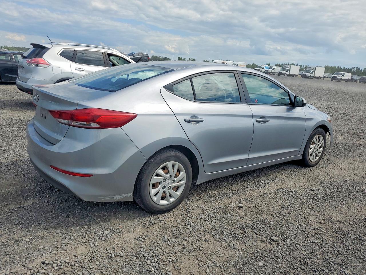 2017 HYUNDAI ELANTRA SE — снимка 3