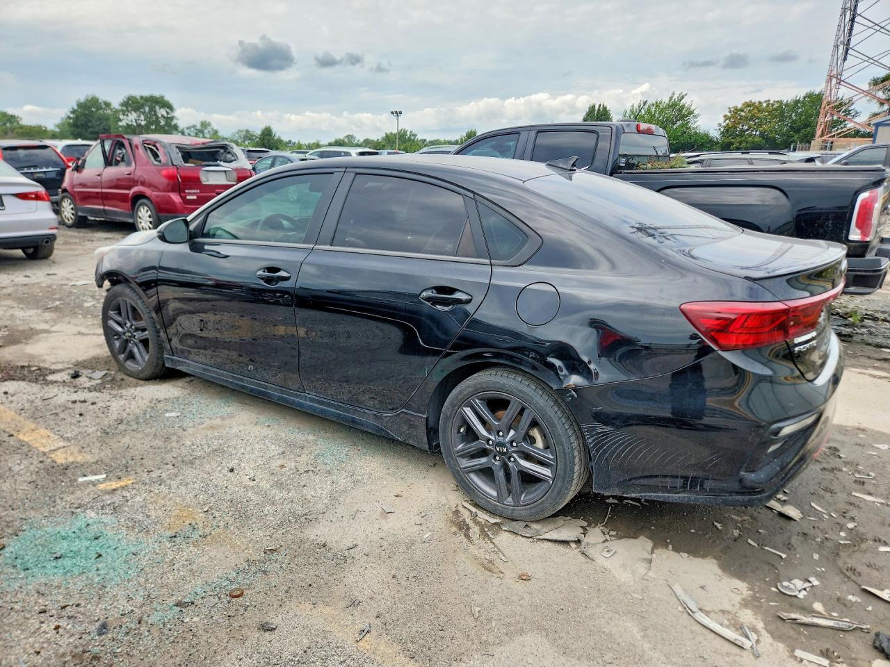 2021 KIA FORTE GT LINE — снимка 2