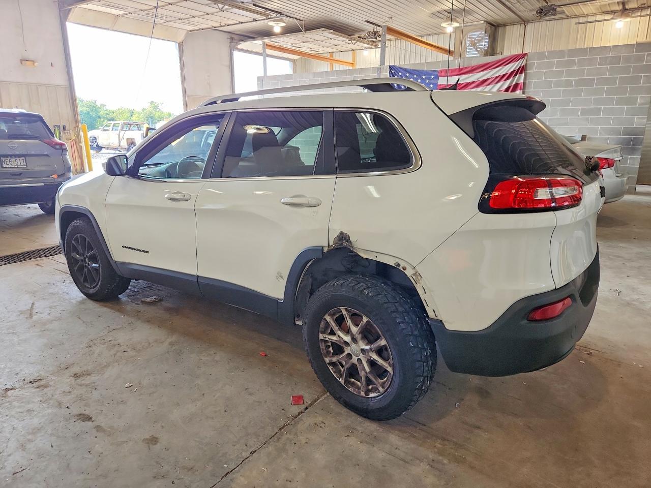 2015 JEEP CHEROKEE LATITUDE — снимка 2