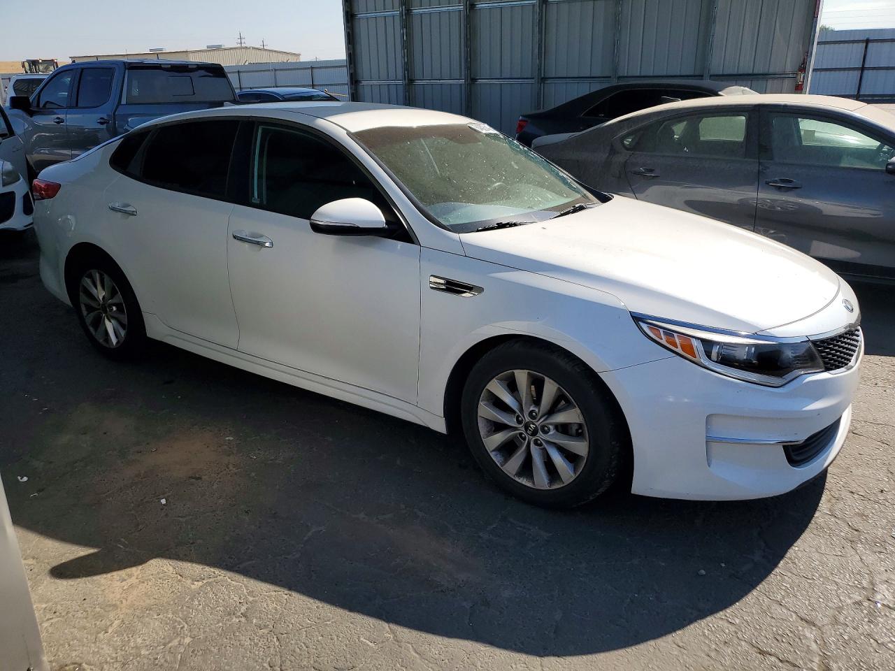 2016 KIA OPTIMA LX — снимка 4