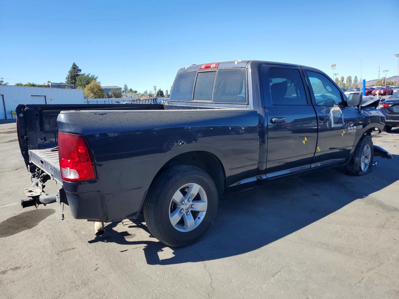 2020 RAM 1500 CLASSIC SLT — снимка 3