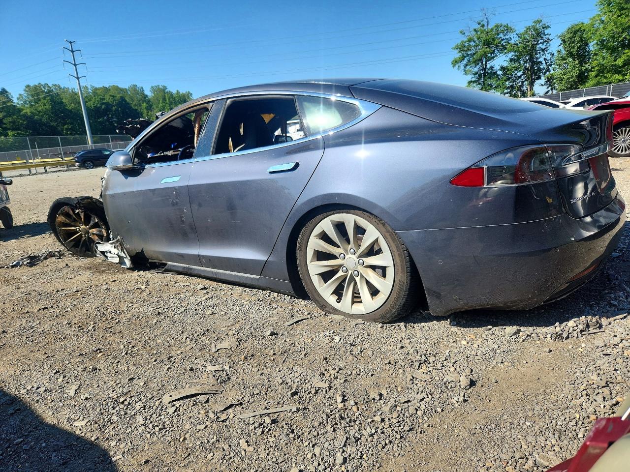 2016 TESLA MODEL S — снимка 2