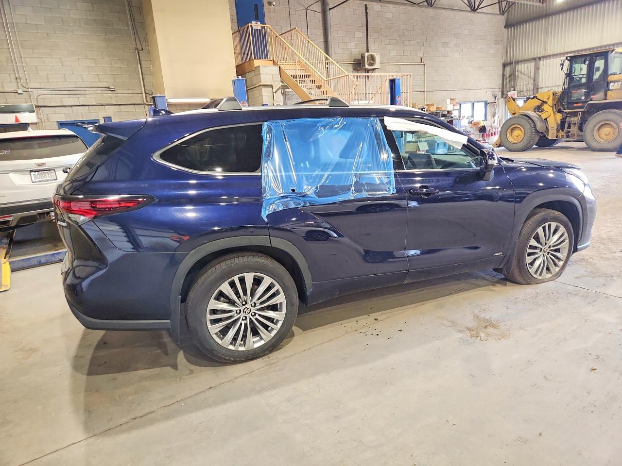 2024 TOYOTA HIGHLANDER HYBRID PLATINUM — снимка 3