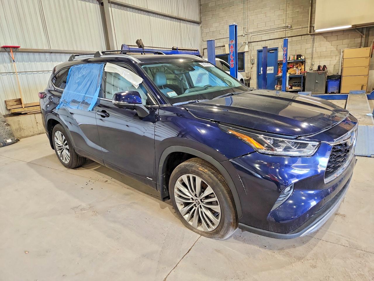 2024 TOYOTA HIGHLANDER HYBRID PLATINUM — снимка 4