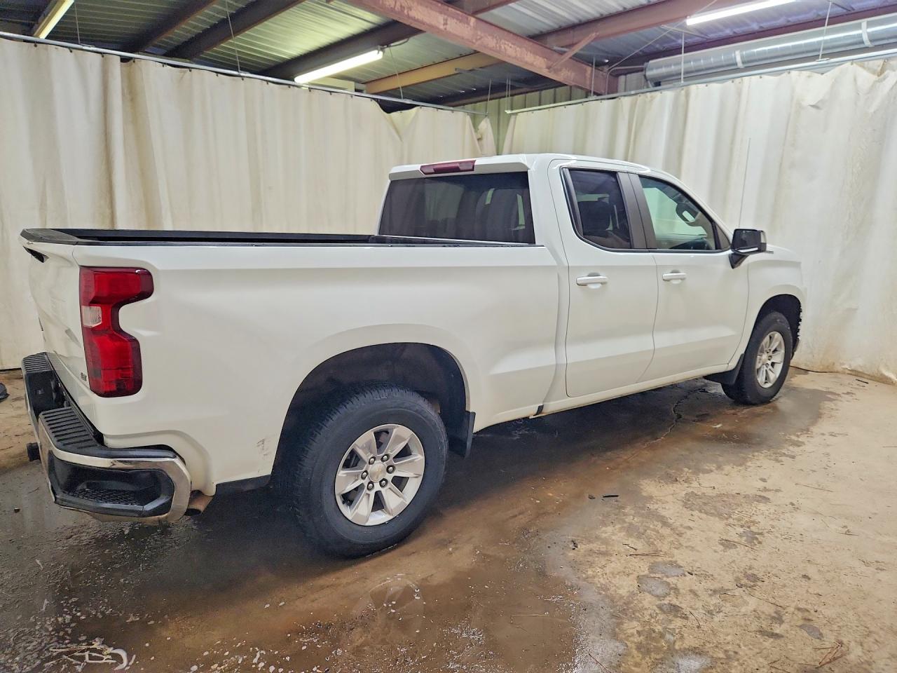 2021 CHEVROLET SILVERADO C1500 LT — снимка 3