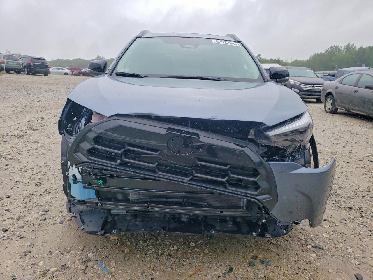 2026 TOYOTA COROLLA CROSS XLE — снимка 5