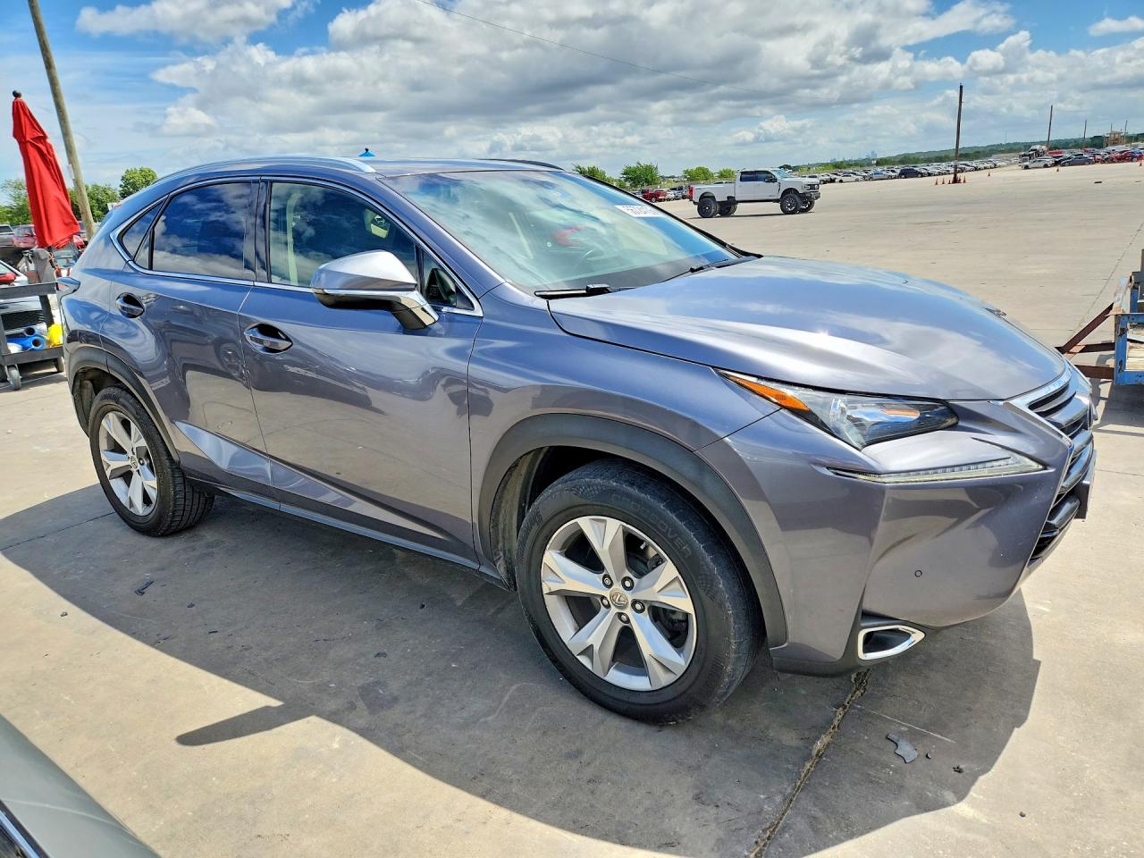 2017 LEXUS NX 200T BASE — снимка 4