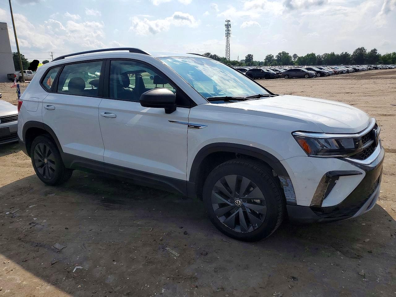 2023 VOLKSWAGEN TAOS S — снимка 4