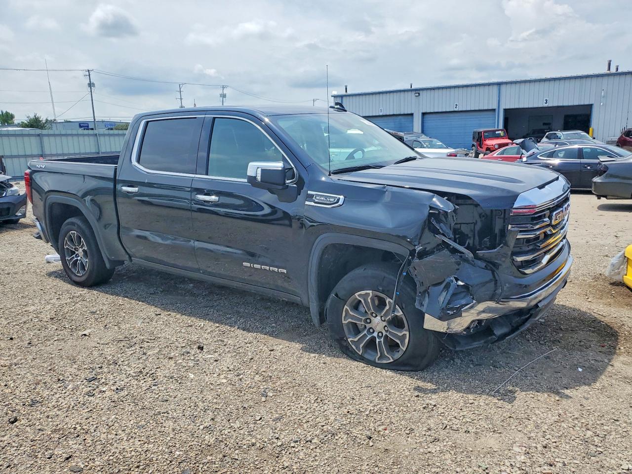 2025 GMC SIERRA K1500 SLT — снимка 4