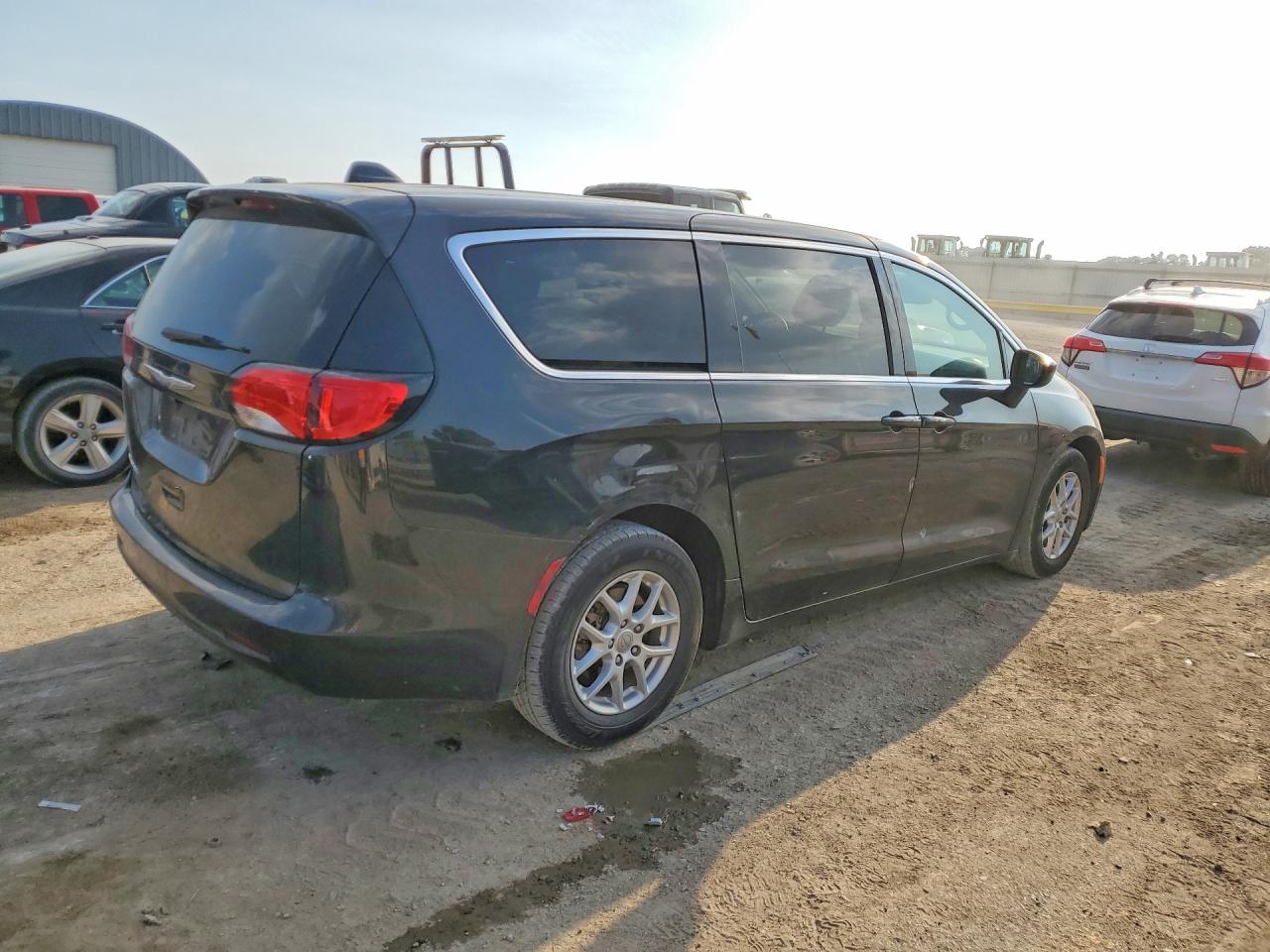 2017 CHRYSLER PACIFICA TOURING — снимка 3
