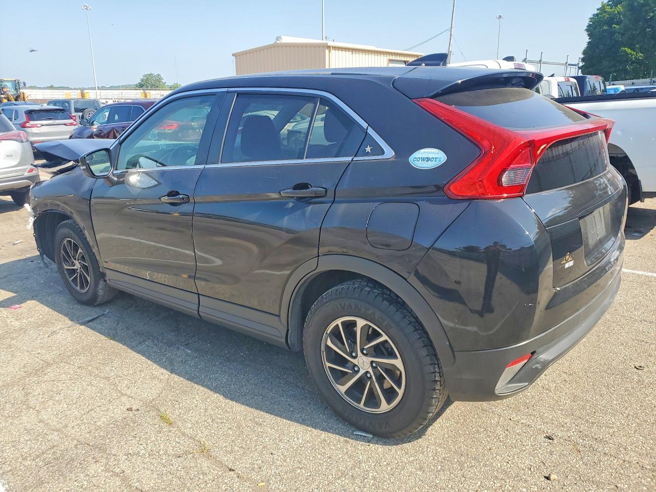 2020 MITSUBISHI ECLIPSE CROSS ES — снимка 2