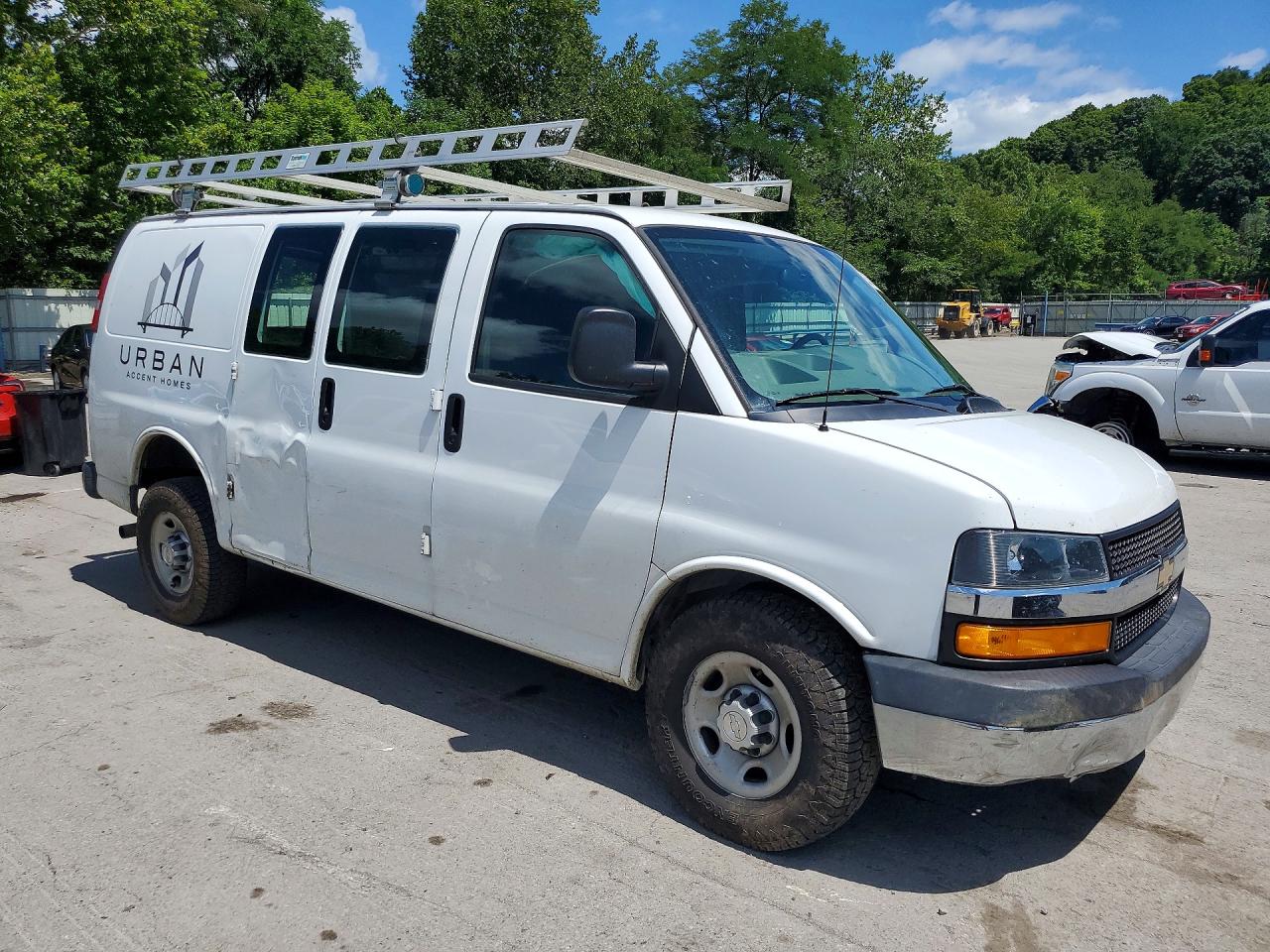 2019 CHEVROLET EXPRESS 2500 — снимка 4