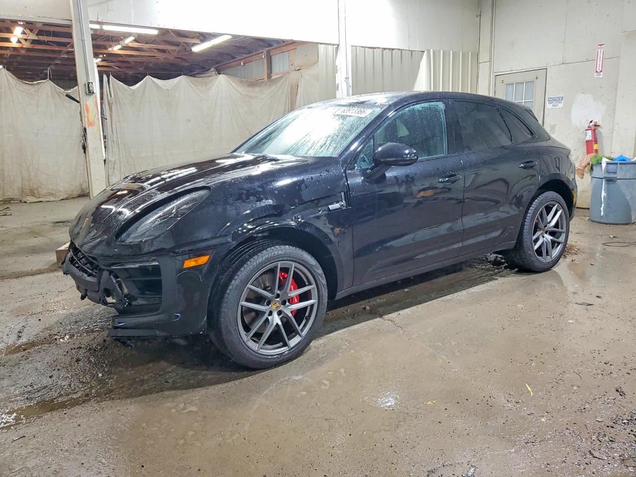 2022 PORSCHE MACAN S