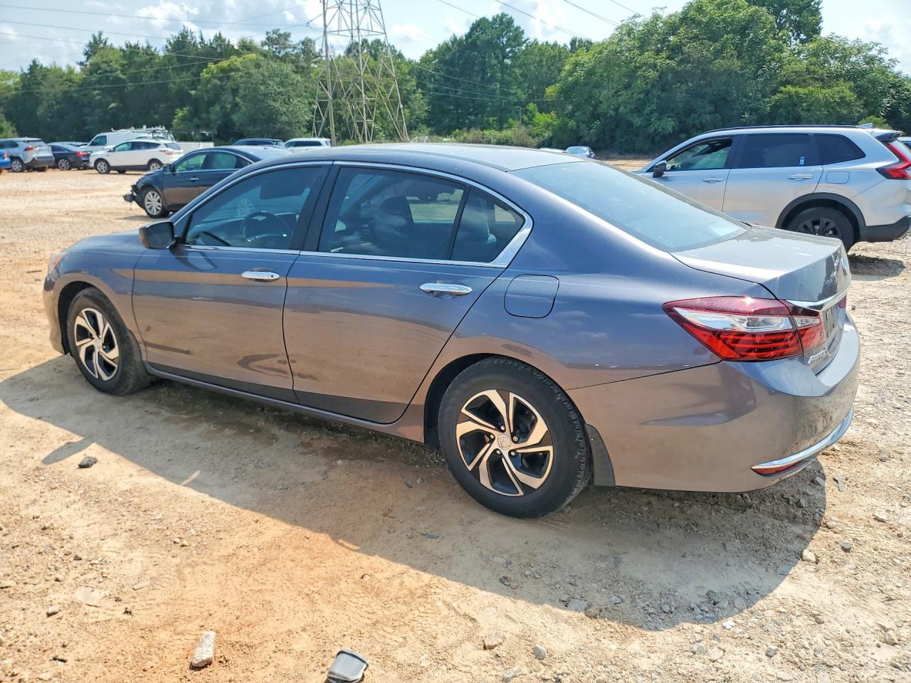 2017 HONDA ACCORD LX — снимка 2