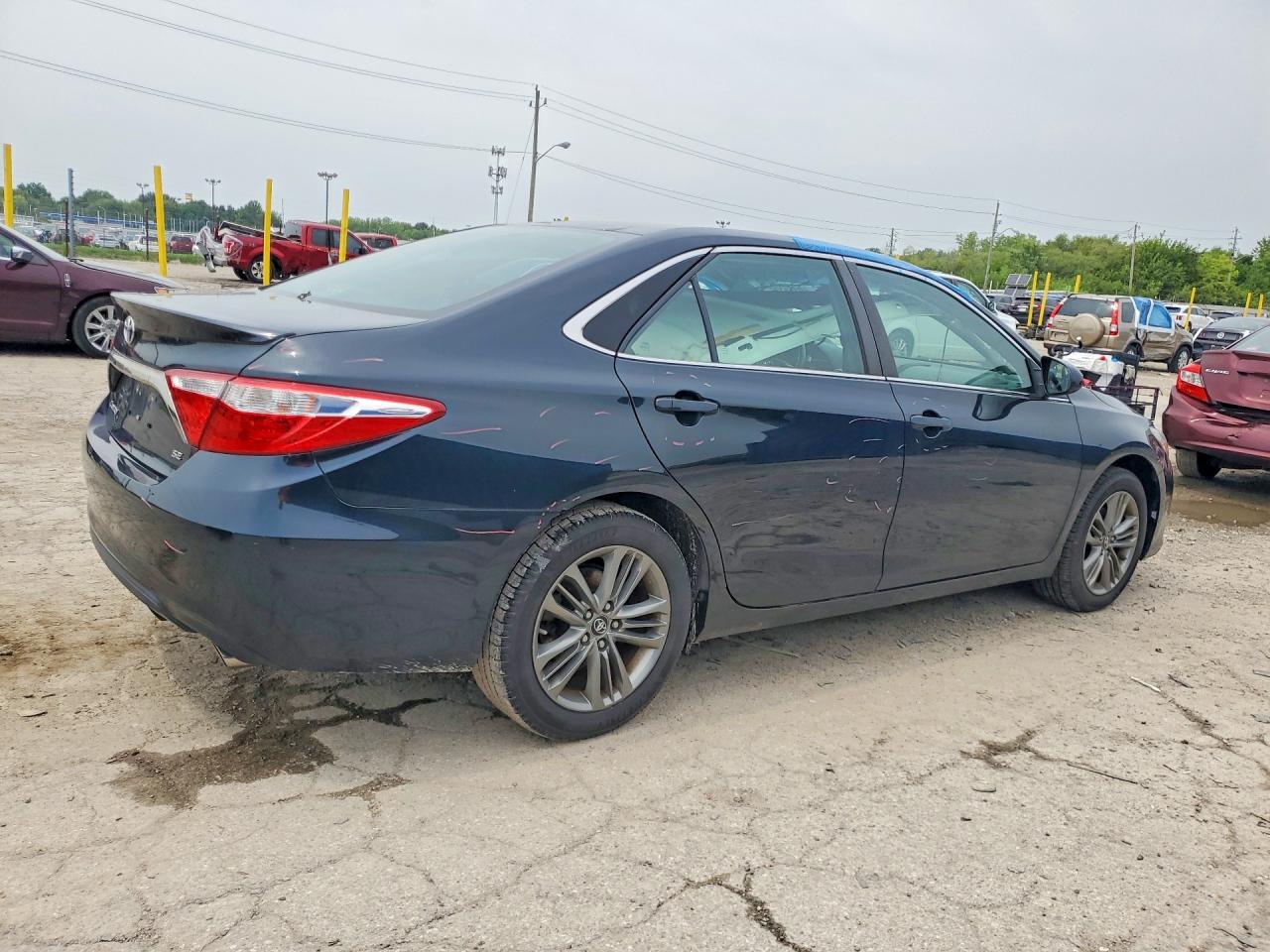 2017 TOYOTA CAMRY SE — снимка 3