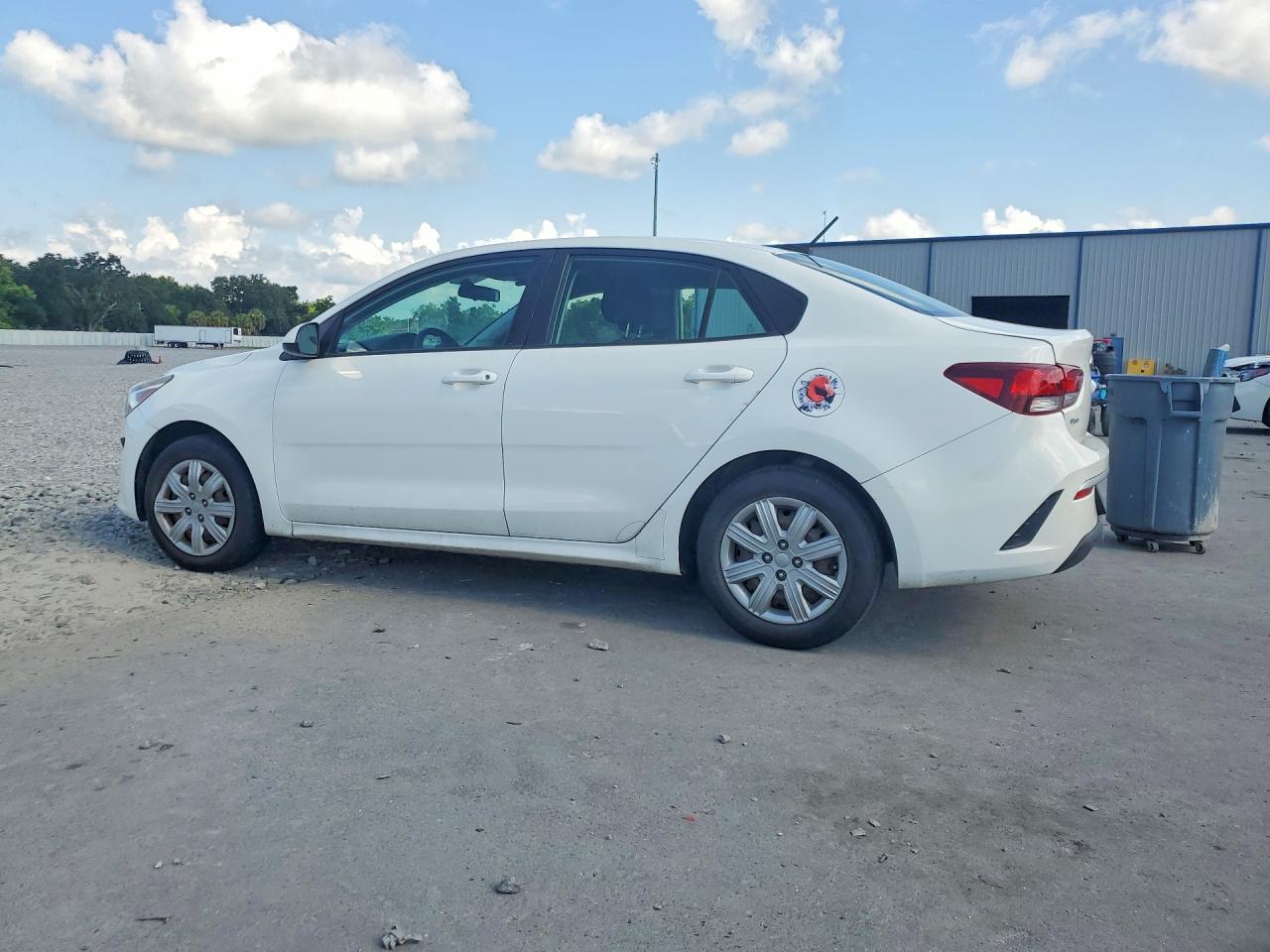2021 KIA RIO LX — снимка 2