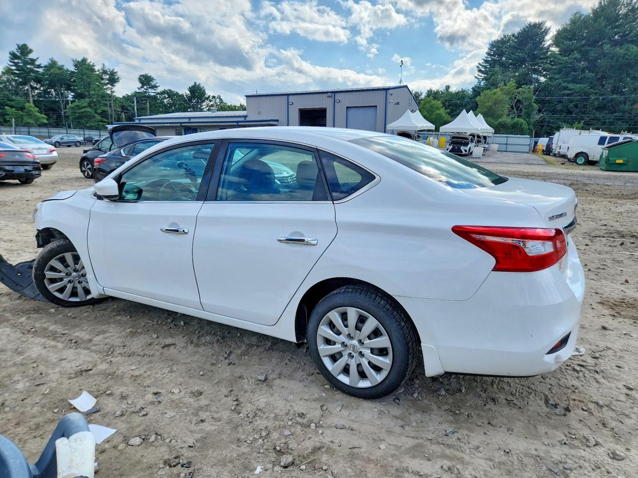 2016 NISSAN SENTRA S — снимка 2