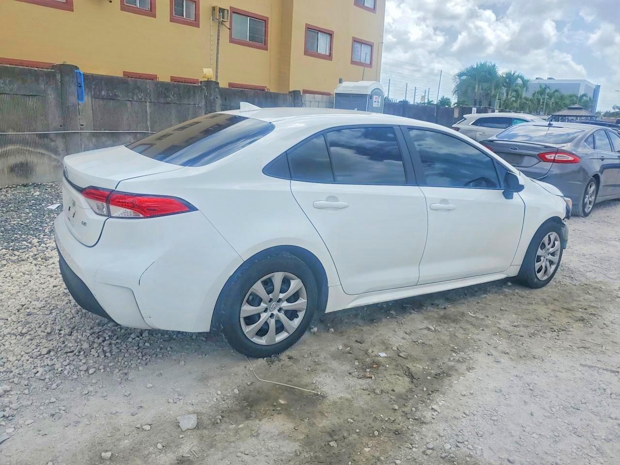 2024 TOYOTA COROLLA LE — снимка 3