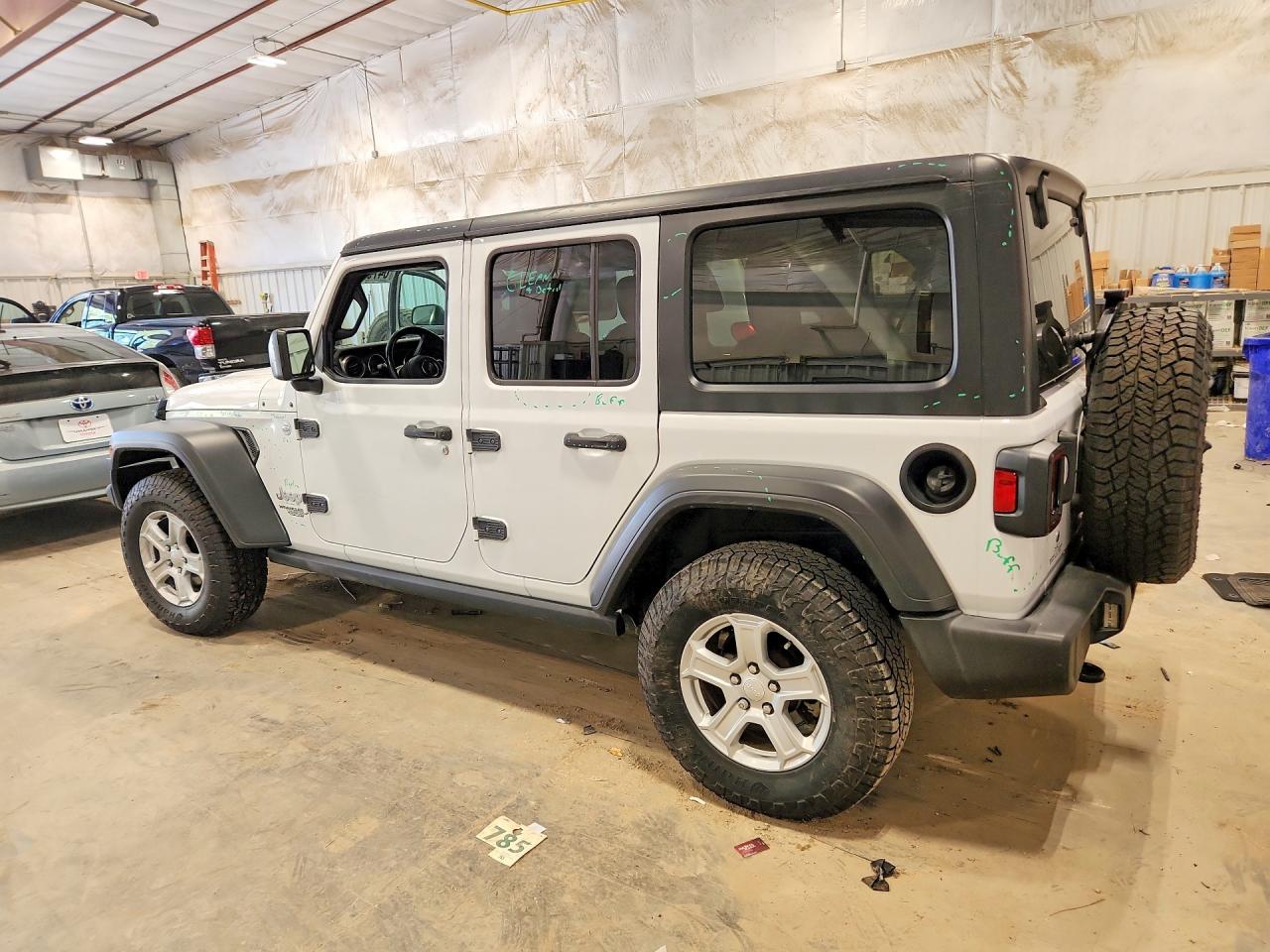 2019 JEEP WRANGLER UNLIMITED SPORT — снимка 2