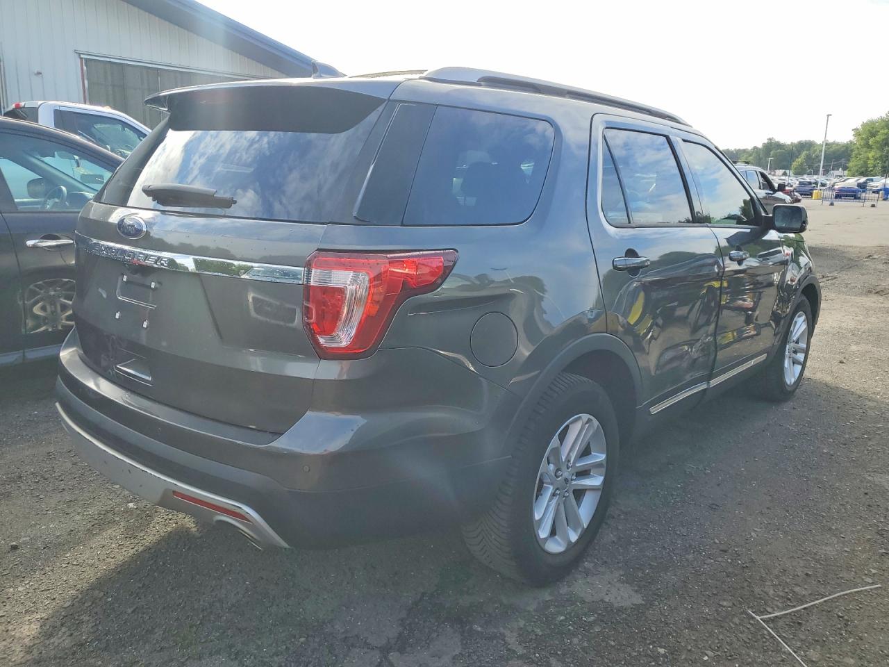 2017 FORD EXPLORER XLT — снимка 3