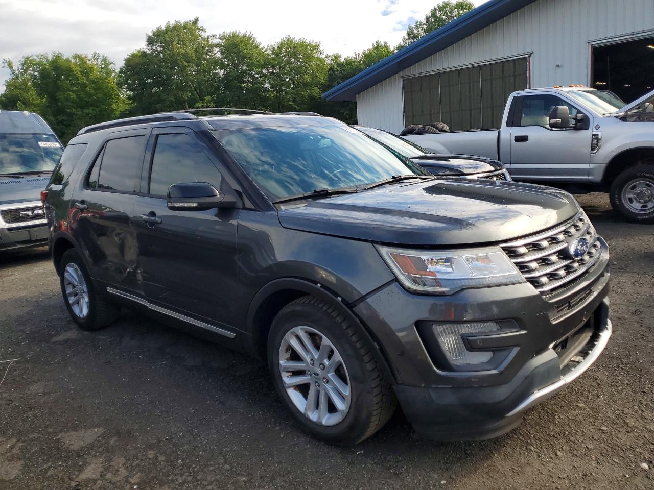 2017 FORD EXPLORER XLT — снимка 4