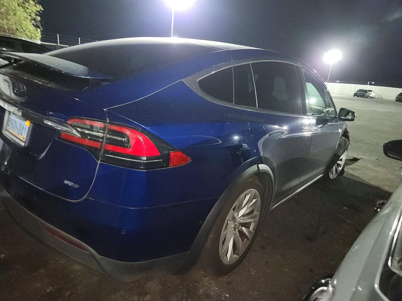 2016 TESLA MODEL X — снимка 3
