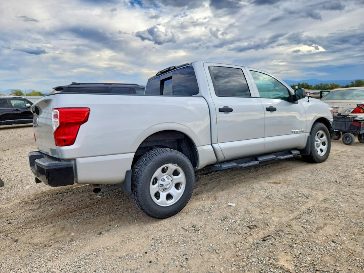 2017 NISSAN TITAN S — снимка 3