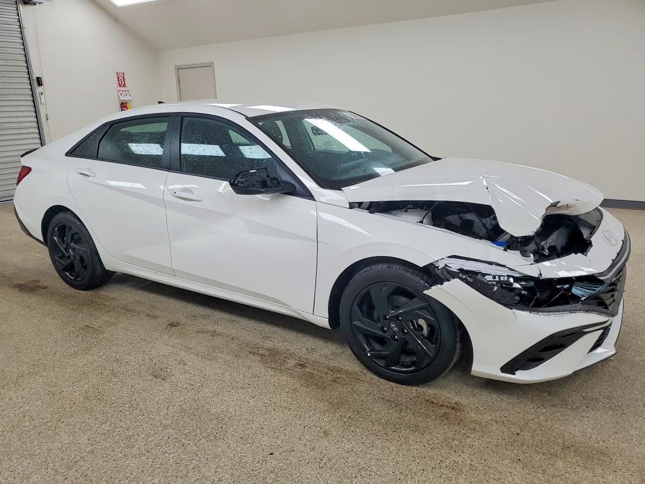 2026 HYUNDAI ELANTRA SEL SPORT — снимка 4