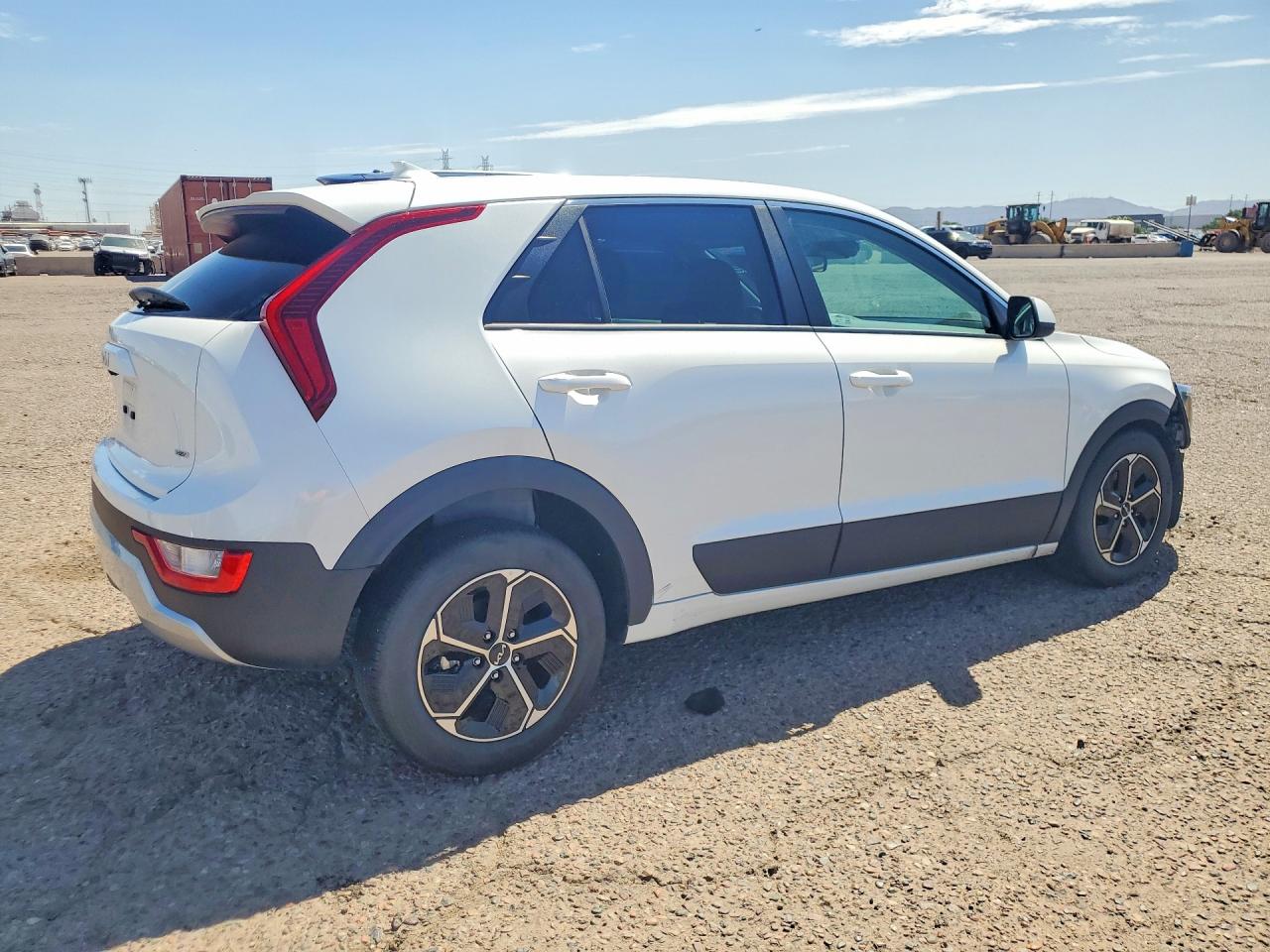 2026 KIA NIRO LX — снимка 3