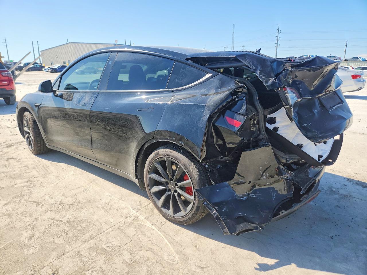 2024 TESLA MODEL Y — снимка 2