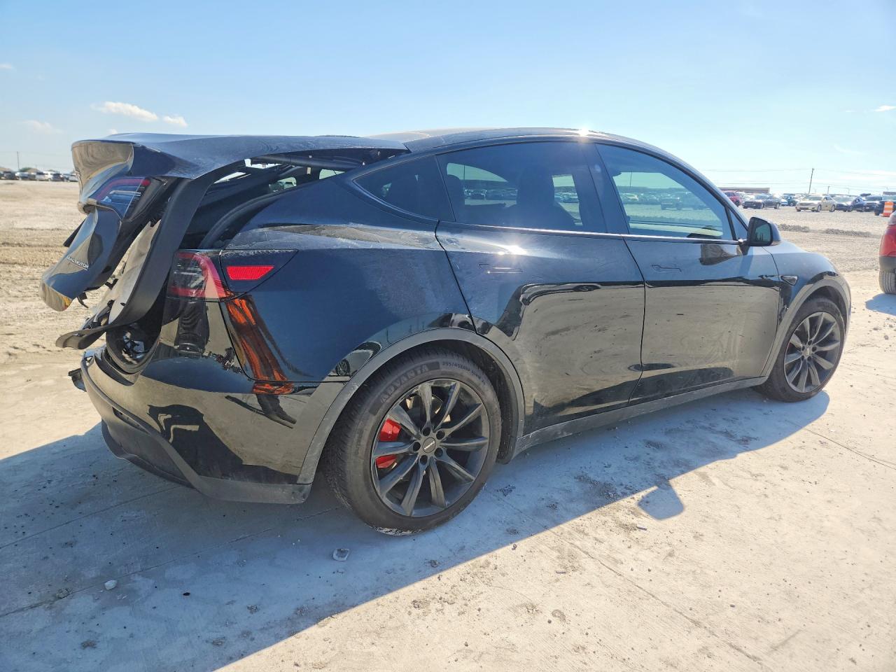 2024 TESLA MODEL Y — снимка 3