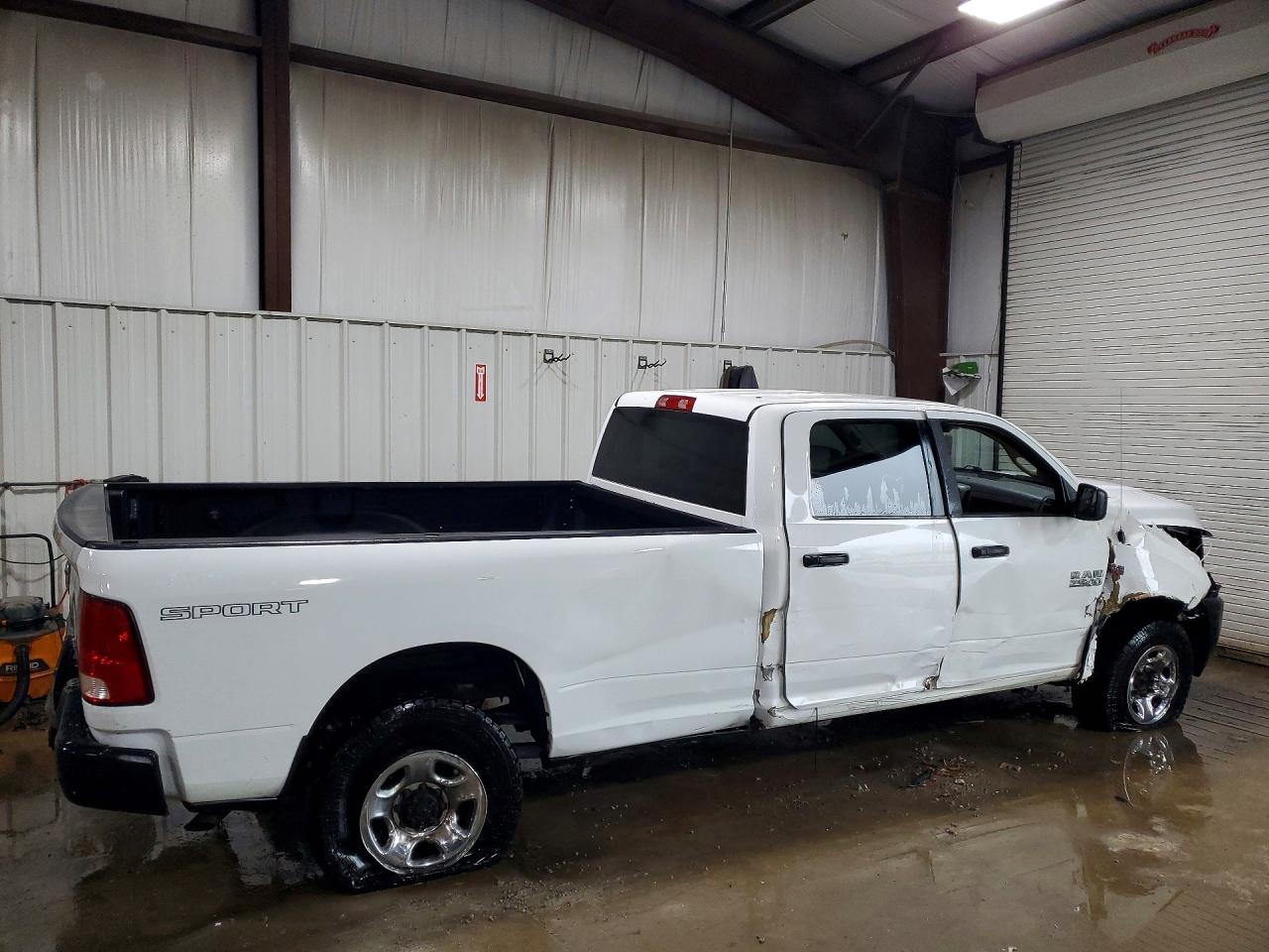 2018 RAM 2500 ST — снимка 3
