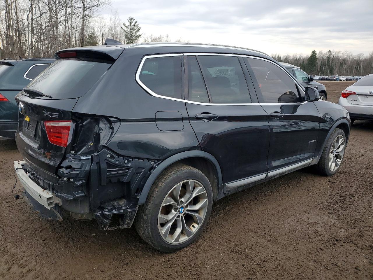 2017 BMW X3 XDRIVE28I — снимка 3