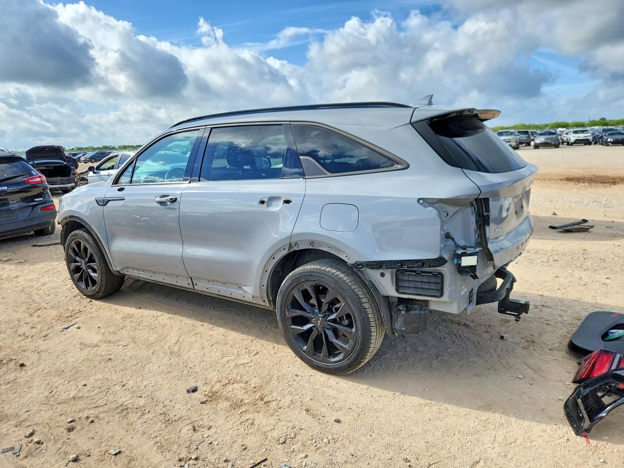 2022 KIA SORENTO SX — снимка 2