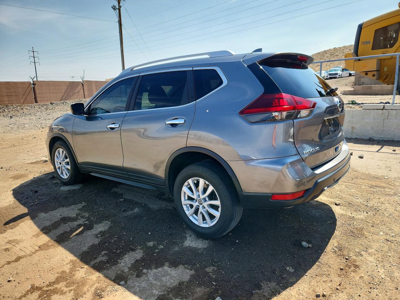 2020 NISSAN ROGUE SV — снимка 2