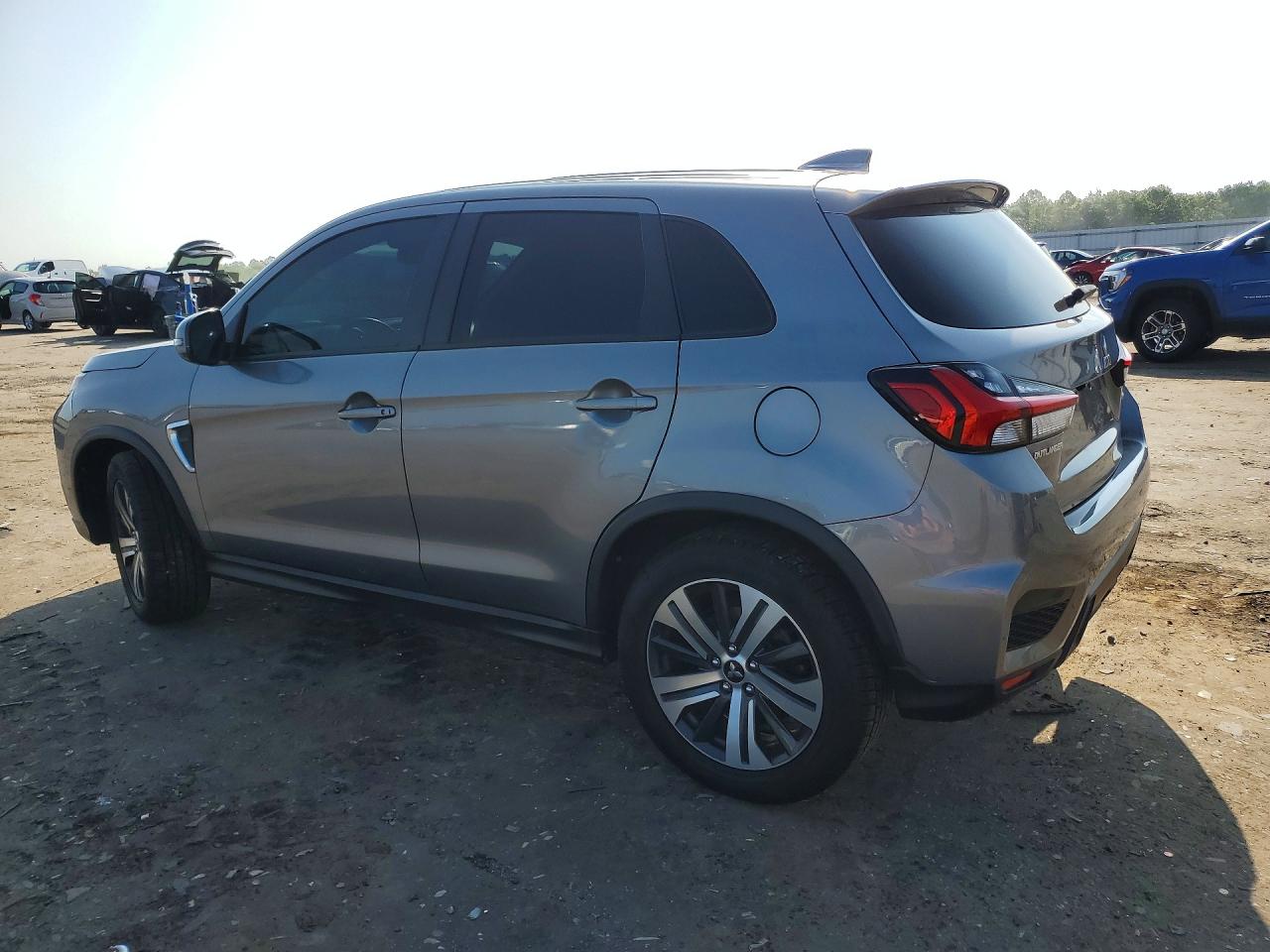 2021 MITSUBISHI OUTLANDER SPORT SE — снимка 2