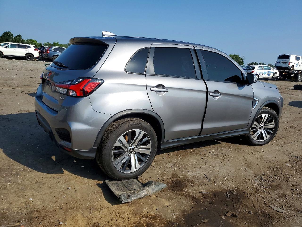 2021 MITSUBISHI OUTLANDER SPORT SE — снимка 3
